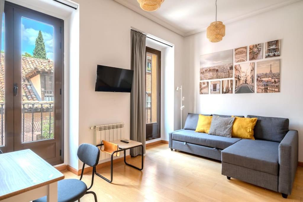 Flat In Barrio De Las Letras / Cervantes20 Madrid Luaran gambar
