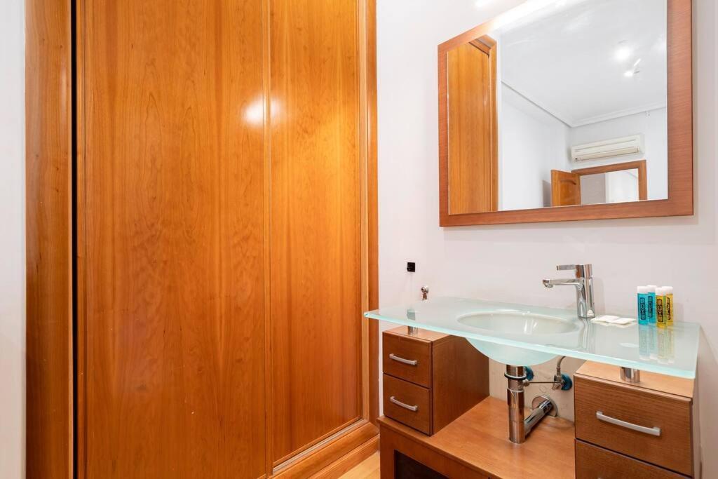 Flat In Barrio De Las Letras / Cervantes20 Madrid Luaran gambar