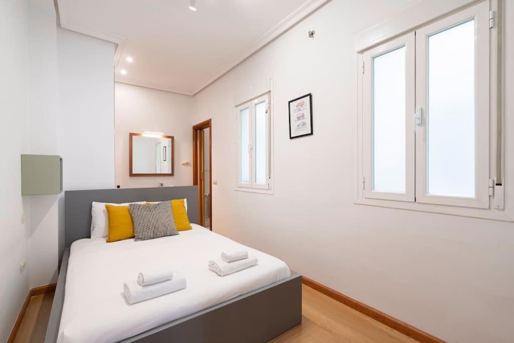 Flat In Barrio De Las Letras / Cervantes20 Madrid Luaran gambar